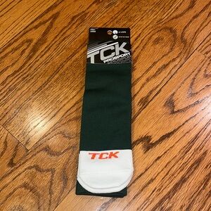 NWT TCK Prosport Dark Green Performance Socks Size L